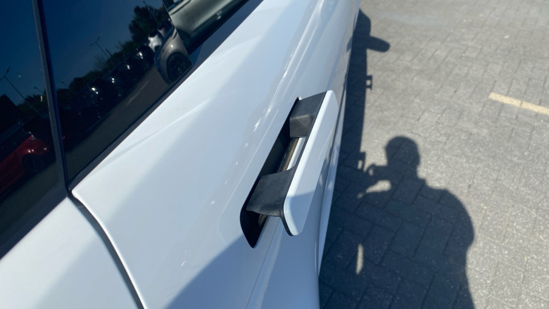 Land Rover Range Rover Evoque 1.5 P300e R-Dynamic S 5dr Auto Hatchback